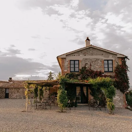 Farm stay In Tuscany *
